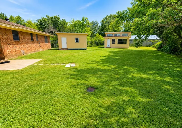 Homes for sale in Sulphur Springs, TX | 1141 Bowie St, Sulphur Springs, TX 75482 | MLS# 21284263
