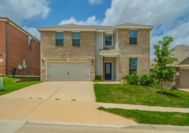 Photo 1 of Single family home for sale at 360 Ridgeland Oaks Dr, Fort Worth, TX 76120 | MLS# 21195262 | Listing updated on 2026-08-30