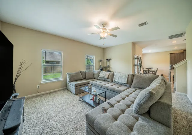Photo 3 of Single family home for sale at 360 Ridgeland Oaks Dr, Fort Worth, TX 76120 | MLS# 21195262 | Listing updated on 2026-08-30
