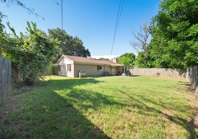 Photo 28 of Single family home for sale at 402 Carol Ave, Corsicana, TX 75110 | MLS# 21283365 | Listing updated on 2026-07-20