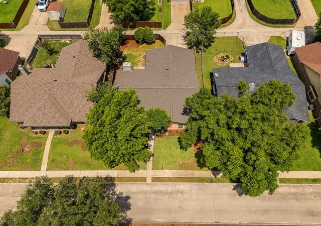 Homes for sale in The Colony, TX | 4148 N Colony Blvd, The Colony, TX 75056 | MLS# 21283728