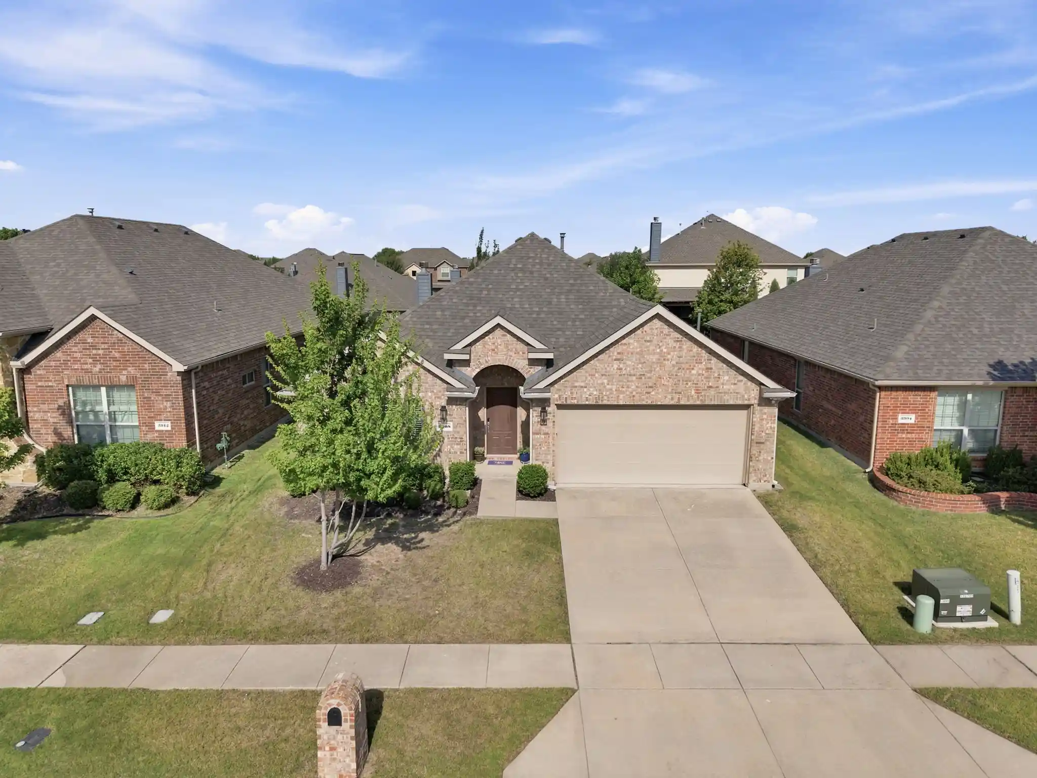 Photo 1 of Single family home for sale at 3908 Wavertree Rd, Frisco, TX 75036 | MLS# 21282197 | Listing updated on 2026-10-14