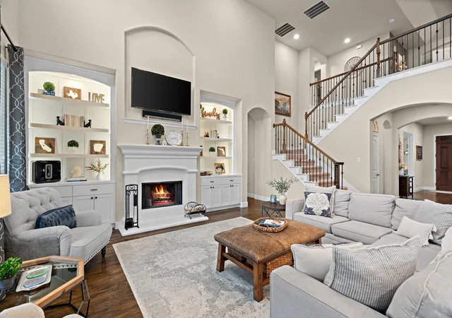 5th image of 9409 Blackpine Ct, Lantana, TX 76226 | MLS# 21282622