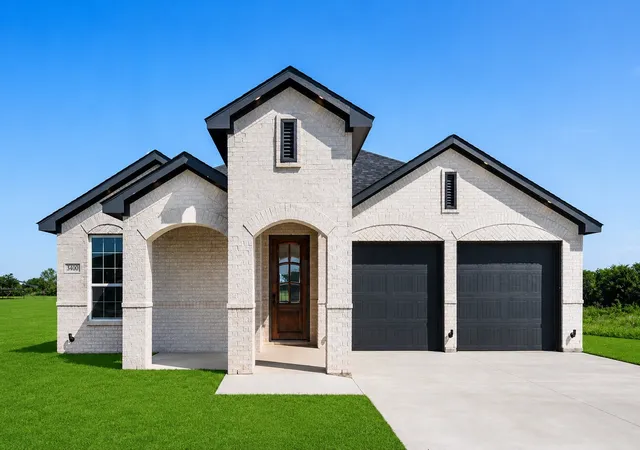 Photo 1 of Single family home for sale at 3400 Dobbins Rd, Corsicana, TX 75110 | MLS# 21283314 | Listing updated on 2026-08-27