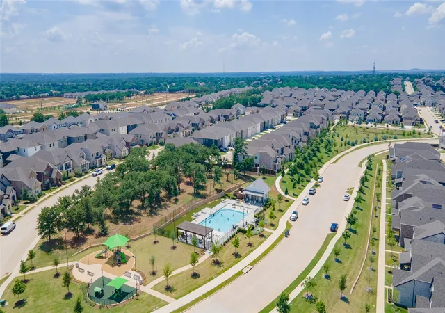 36th image of 2424 Yosemite Wy, Denton, TX 76210 | MLS# 21282812