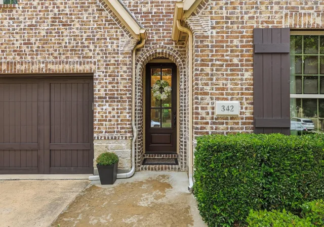 Homes for sale in Grapevine, TX | 342 Hill Creek Ln, Grapevine, TX 76051 | MLS# 21270957