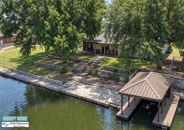 Photo 3 of Single family home for sale at 3708 Coral Sands Ct, Granbury, TX 76049 | MLS# 21283944 | Listing updated on 2026-09-23