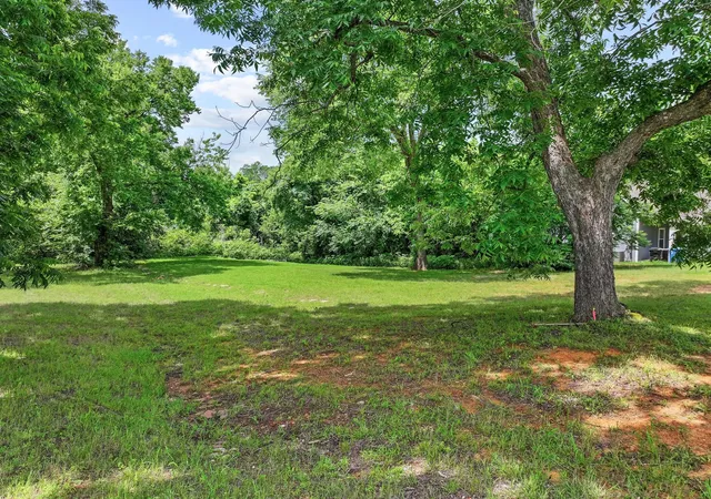 Photo 2 of Land for sale at 506 E Main St, Denison, TX 75021 | MLS# 21279567 | Listing updated on 2026-09-16