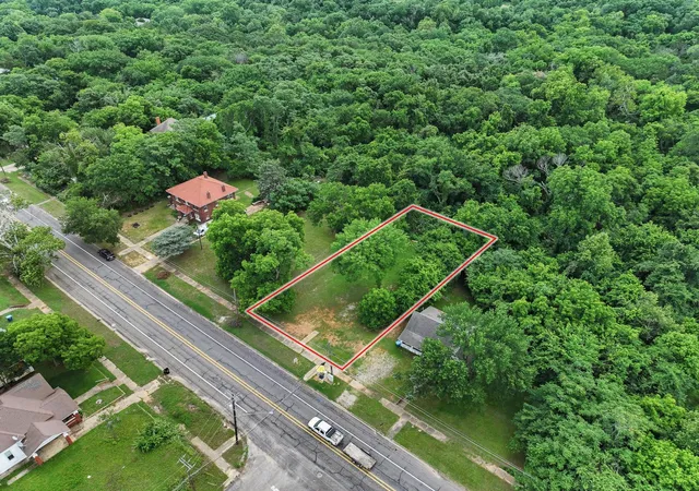 Photo 3 of Land for sale at 506 E Main St, Denison, TX 75021 | MLS# 21279567 | Listing updated on 2026-09-16