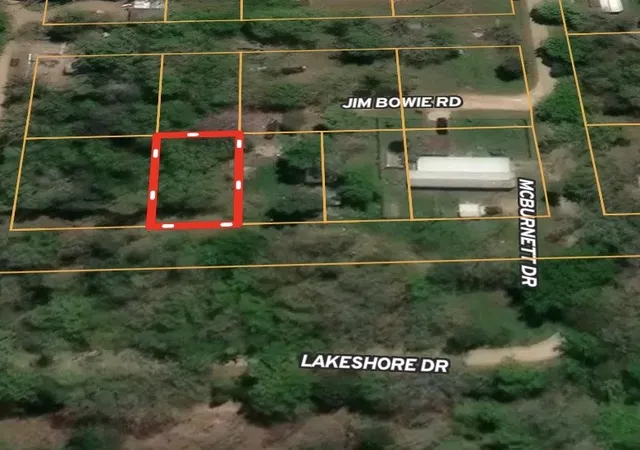 Homes for sale in Honey Grove, TX | 500 Lakeshore Dr, Honey Grove, TX 75446 | MLS# 21284433