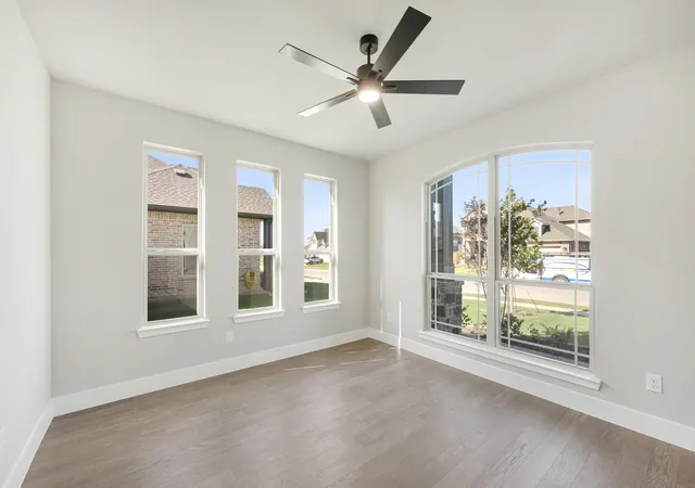Photo 3 of Single family home for sale at 11 Grouse Cir, Sanger, TX 76266 | MLS# 21284484 | Listing updated on 2026-10-07