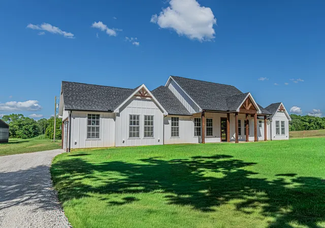 Homes for sale in Alvarado, TX | 2701 County Road 405, Alvarado, TX 76009 | MLS# 21283731