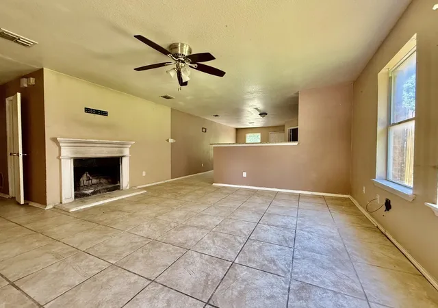 Homes for sale in Crowley, TX | 1144 Switchgrass Ln, Crowley, TX 76036 | MLS# 21284493
