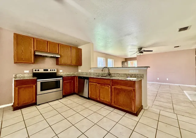 Homes for sale in Crowley, TX | 1144 Switchgrass Ln, Crowley, TX 76036 | MLS# 21284493