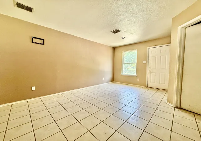 Homes for sale in Crowley, TX | 1144 Switchgrass Ln, Crowley, TX 76036 | MLS# 21284493