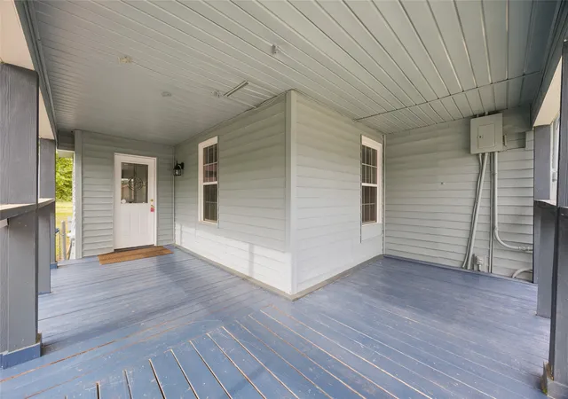 Photo 3 of Single family home for sale at 4305 Templeton St, Greenville, TX 75401 | MLS# 21284430 | Listing updated on 2026-09-29