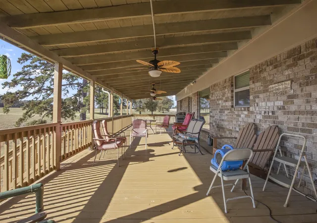 Homes for sale in Mt Pleasant, TX | 537 Sw 12th Ave, Mt Pleasant, TX 75455 | MLS# 21282747