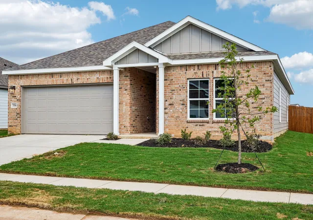 Photo 3 of Single family home for sale at 356 Declan St, Springtown, TX 76082 | MLS# 21284595 | Listing updated on 2026-10-06