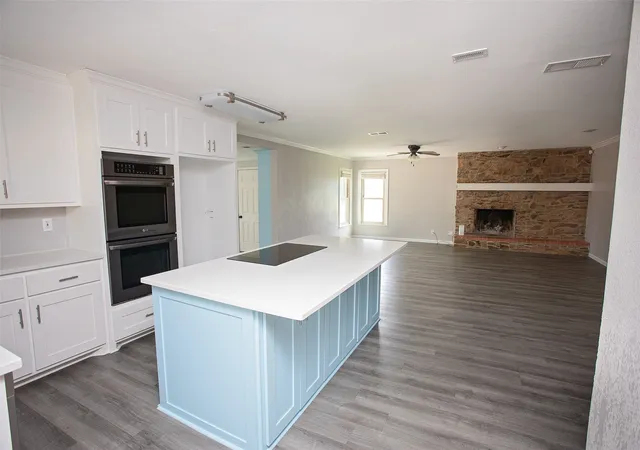 Photo 3 of Single family home for sale at 417 Summitt Ave, Graham, TX 76450 | MLS# 21281438 | Listing updated on 2026-07-21