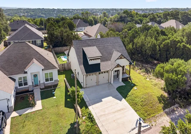 Homes for sale in Granbury, TX | 4825 Wichita St, Granbury, TX 76048 | MLS# 21283803