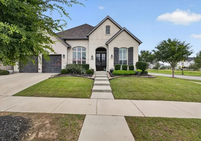 Homes for sale in Argyle, TX | 1100 13th St, Argyle, TX 76226 | MLS# 21284658