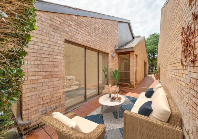 Photo 3 of Townhouse for sale at 3316 Courtyard Pl, Dallas, TX 75234 | MLS# 21282208 | Listing updated on 2026-08-28