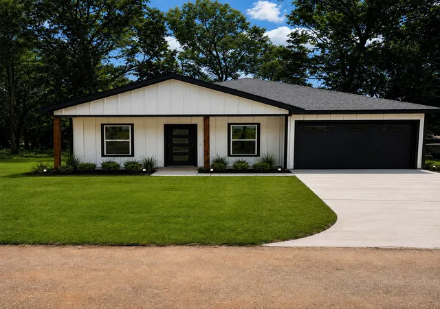 Homes for sale in Marshall, TX | 706 High St, Marshall, TX 75670 | MLS# 21280526