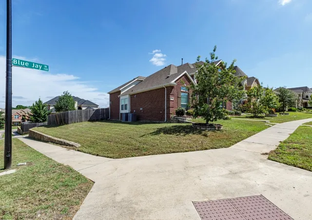Homes for sale in Garland, TX | 1522 Blue Jay Rd, Garland, TX 75043 | MLS# 21284714