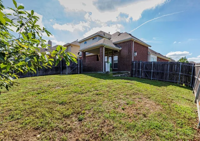 Homes for sale in Garland, TX | 1522 Blue Jay Rd, Garland, TX 75043 | MLS# 21284714