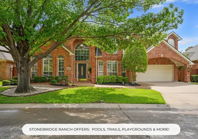 Single family home for sale at 5923 La Cumbre Dr, McKinney, TX 75072 | MLS# 21283921