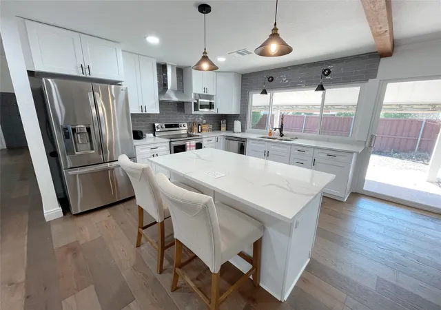 Photo 3 of Single family home for sale at 6401 Apache Ct, Plano, TX 75023 | MLS# 21284749 | Listing updated on 2026-07-07
