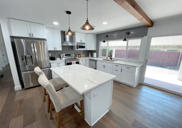 Photo 4 of Single family home for sale at 6401 Apache Ct, Plano, TX 75023 | MLS# 21284749 | Listing updated on 2026-07-07