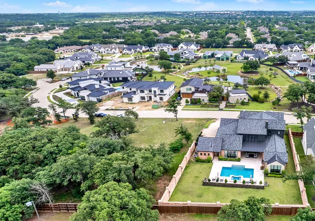 Photo 3 of Single family home for sale at 2500 Park Grove Loop, Southlake, TX 76092 | MLS# 21279713 | Listing updated on 2026-07-07
