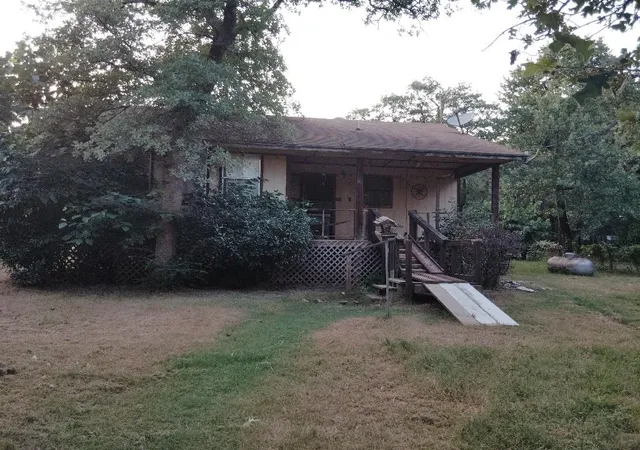 Homes for sale in Burleson, TX | 2545 County Road 531, Burleson, TX 76028 | MLS# 21282152