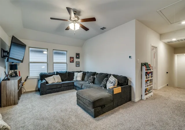 Photo 4 of Single family home for sale at 2053 Tahoka Ln, Forney, TX 75126 | MLS# 21284823 | Listing updated on 2026-07-22