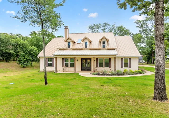Photo 1 of Single family home for sale at 5230 Esquire Estates Rd, Mabank, TX 75156 | MLS# 21281898 | Listing updated on 2026-08-28