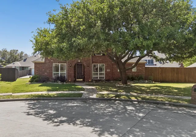 Homes for sale in Rowlett, TX | 8410 Lexington Ct, Rowlett, TX 75089 | MLS# 21284838