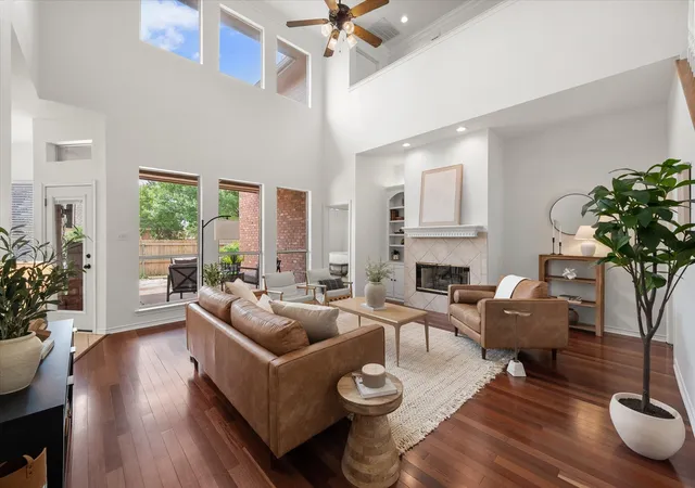 Photo 3 of Single family home for sale at 1406 Merion Dr, Mansfield, TX 76063 | MLS# 21284854 | Listing updated on 2026-10-07