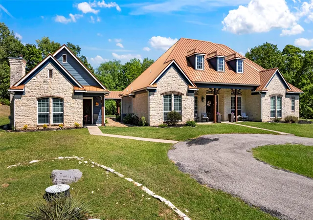 Photo 3 of Single family home for sale at 8597 Fallow Run, Larue, TX 75770 | MLS# 21284025 | Listing updated on 2026-08-03