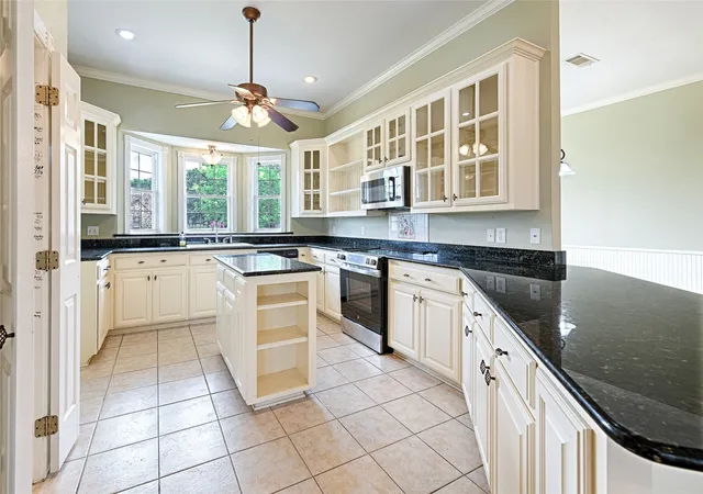 Homes for sale in Greenville, TX | 4082 Tracy Ln, Greenville, TX 75402 | MLS# 21280434
