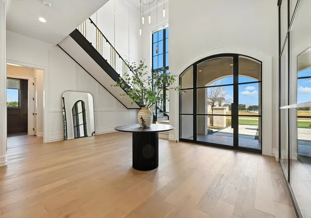 Photo 3 of Mansion for sale at 1418 Clydesdale Rd, Argyle, TX 76226 | MLS# 21284053 | Listing updated on 2026-08-29