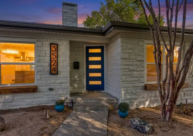 3rd image of 3524 Rashti Ct, Fort Worth, TX 76109 | MLS# 21284475