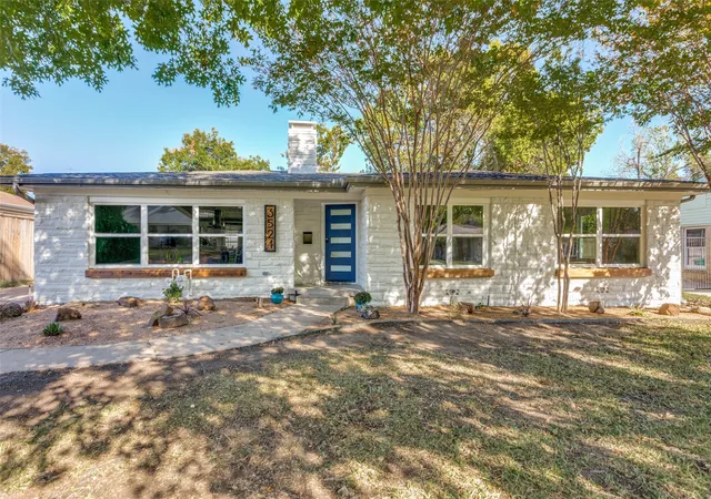 5th image of 3524 Rashti Ct, Fort Worth, TX 76109 | MLS# 21284475