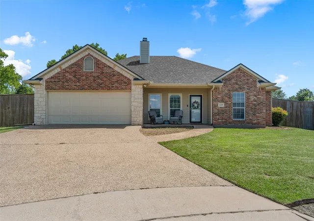 Photo 1 of Sale Pending at 4408 Lacey Cir, Waco, TX 76708 | MLS# 21283764 | Listing updated on 2026-07-09