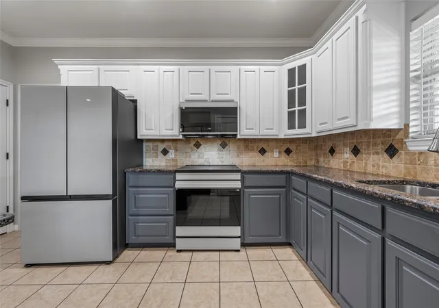 Photo 4 of Sale Pending at 4408 Lacey Cir, Waco, TX 76708 | MLS# 21283764 | Listing updated on 2026-07-09