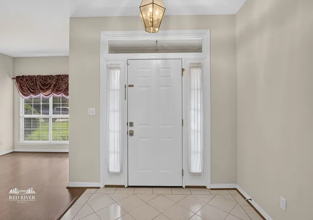 Photo 3 of Single family home for sale at 134 Ramses St, Shreveport, LA 71105 | MLS# 21281680 | Listing updated on 2026-08-22
