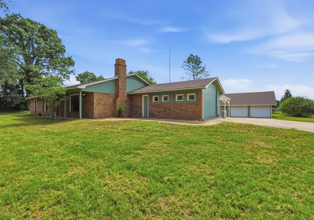 Homes for sale in Pittsburg, TX | 3344 Fm 556, Pittsburg, TX 75686 | MLS# 21285051