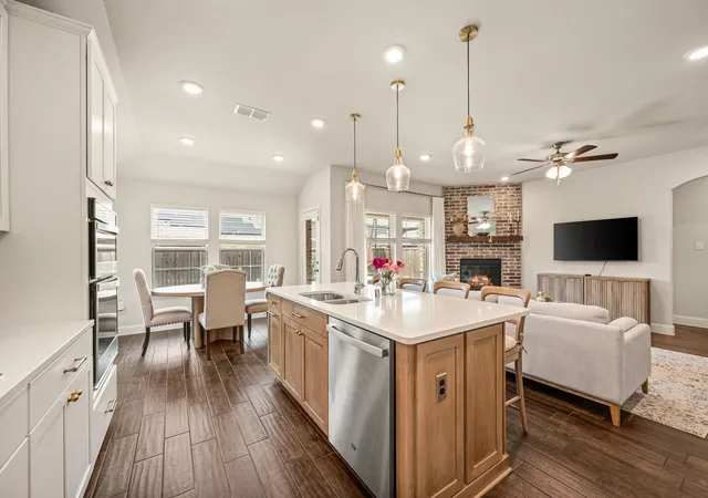 Photo 2 of Single family home for sale at 11809 Toppell Trl, Haslet, TX 76052 | MLS# 21284369 | Listing updated on 2026-09-16
