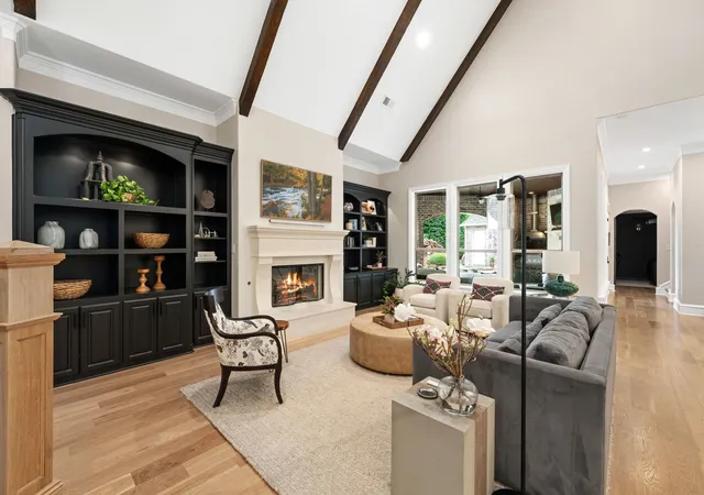 Photo 3 of Single family home for sale at 2101 Vail Rd, Southlake, TX 76092 | MLS# 21276956 | Listing updated on 2026-08-25