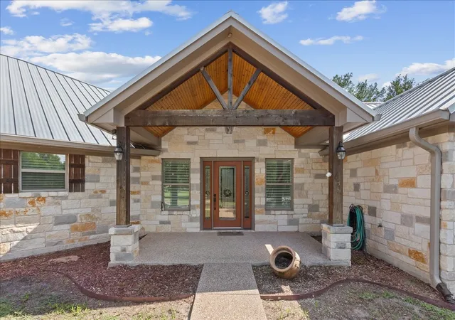 Photo 3 of Single family home for sale at 720 Cr 312, Mc Gregor, TX 76657 | MLS# 21281519 | Listing updated on 2026-07-15